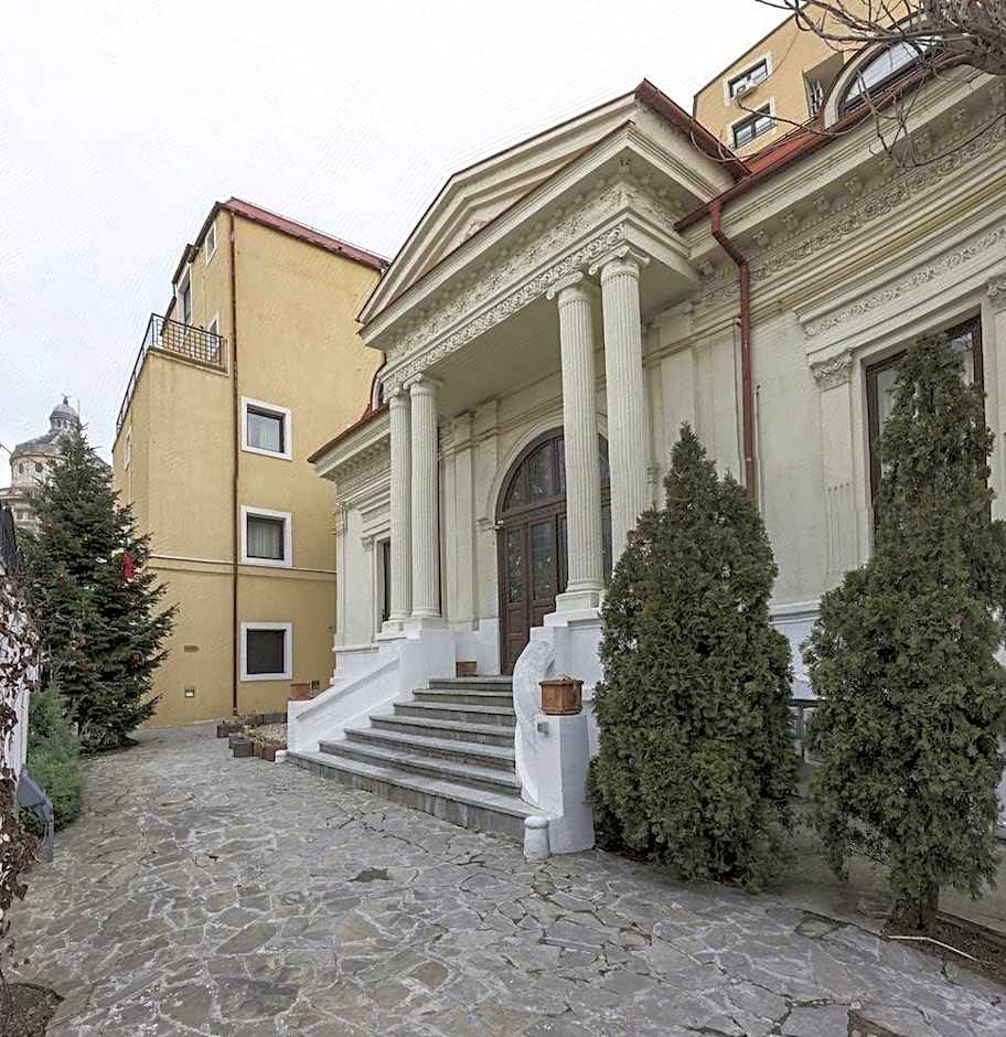 Prince Residence