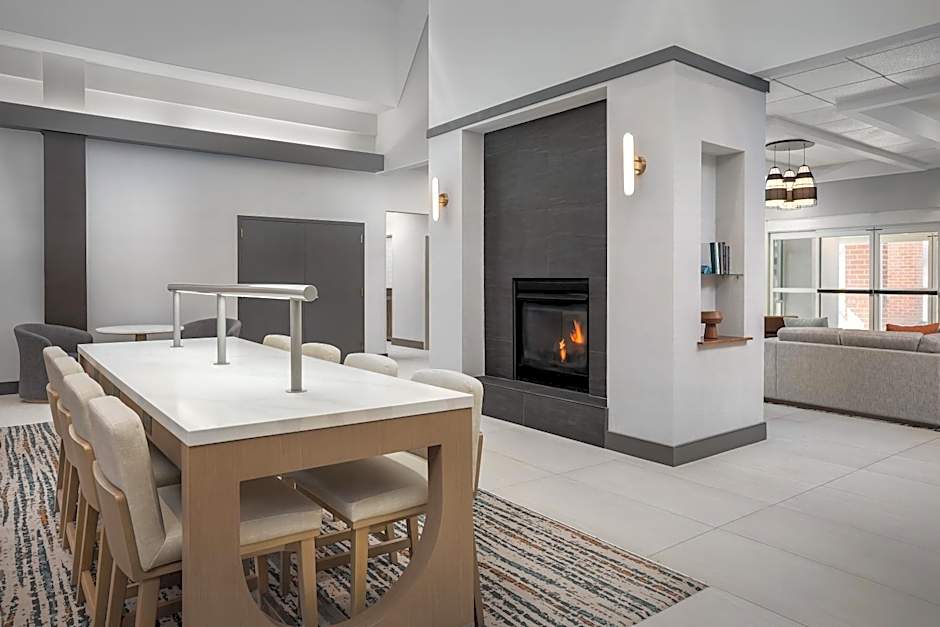 Homewood Suites By Hilton Cleveland-Solon