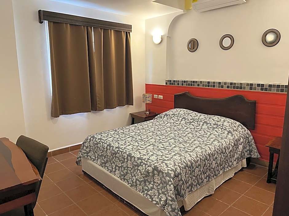 Easy Inn Hotel