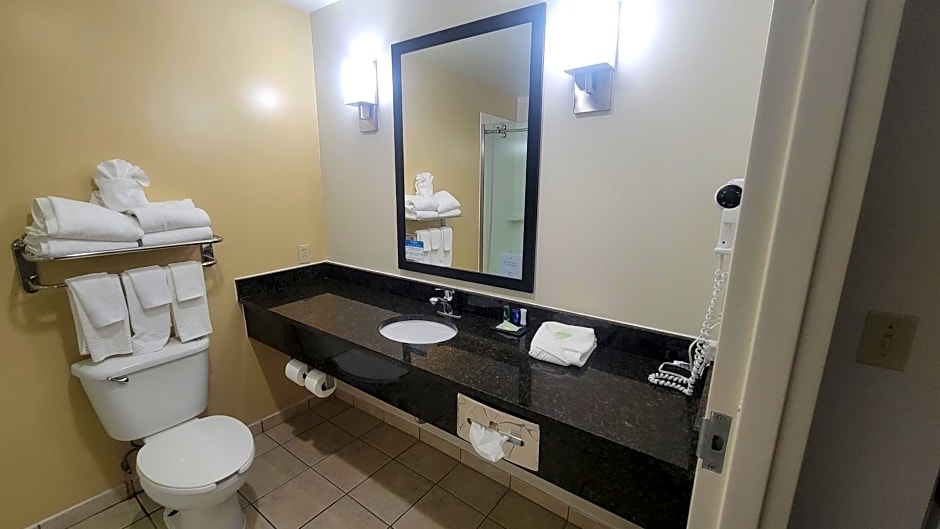 Garner Hotel Panama City Beach Northeast By IHG
