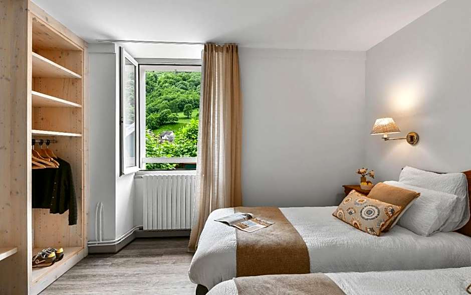 Logis Hôtel Etchemaïté