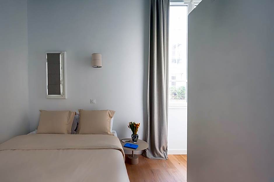 Noble Suites