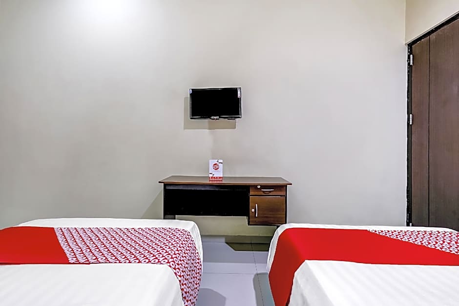 OYO 90927 Homestay Tentrem 2