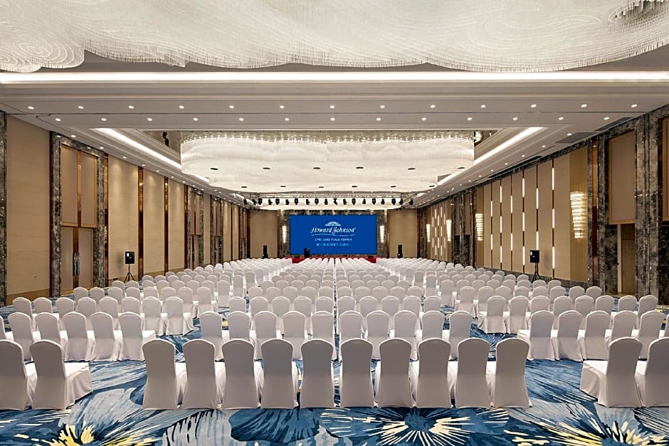 Howard Johnson Jimei Lake Plaza Xiamen