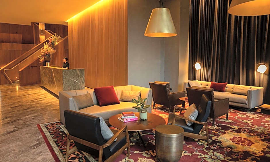 Next Hotel Melbourne, Curio Collection by Hilton