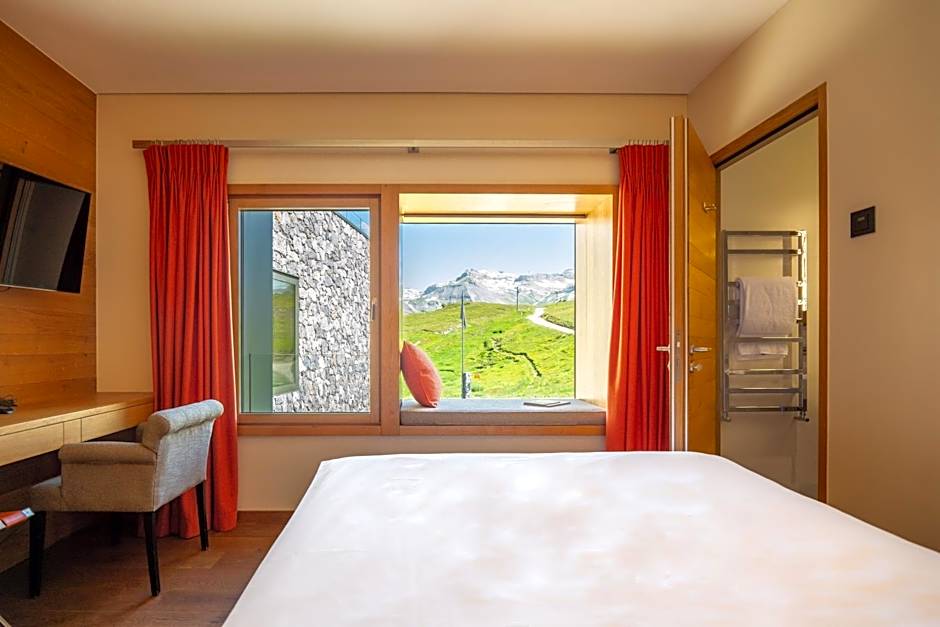 Chetzeron Mountain Boutique Hotel