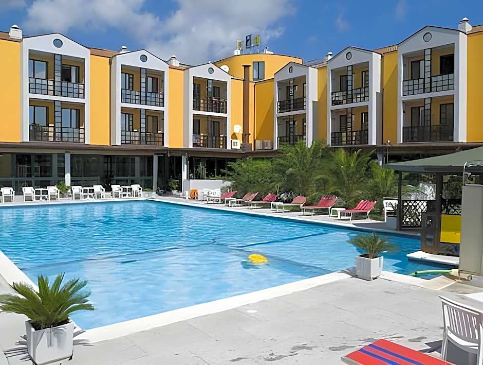 River Park Hotel