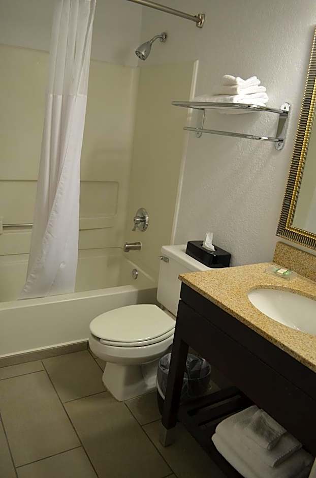 Country Inn & Suites by Radisson, Frederick, MD
