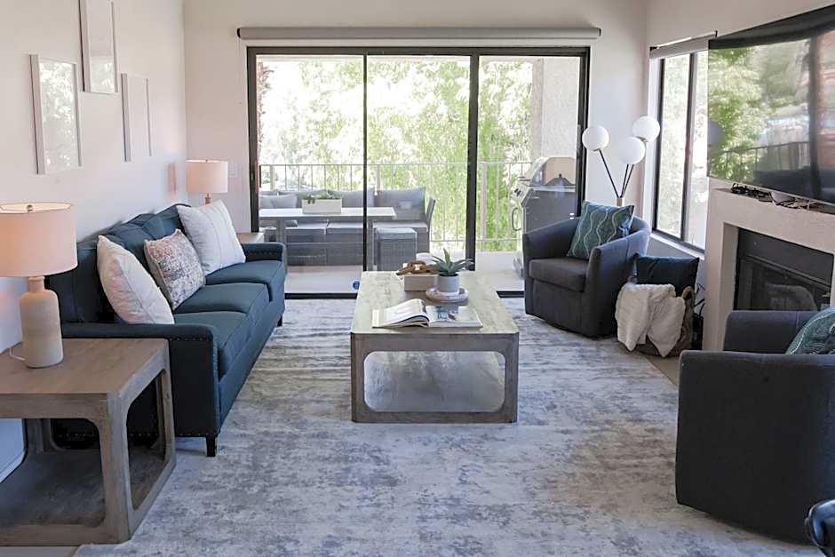 PRESIDENTIAL SUITE MOUNTAIN/LAKE VIEWS w/HEATED POOLS- PGA WEST