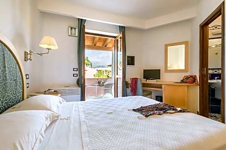 Standard Double Room with French Bed