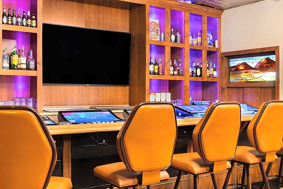 Super 8 by Wyndham Fallon