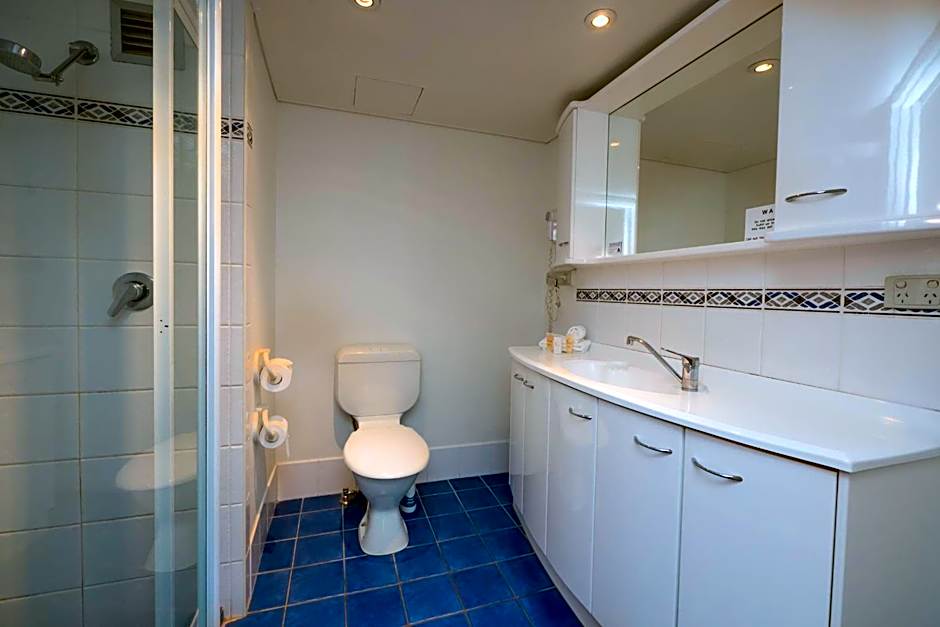 Abbey On Roma Hotel & Apartments