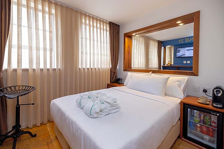 Limehouse Library Hotel