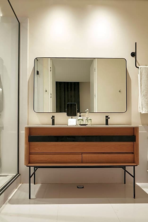 Umbral, Curio Collection by Hilton