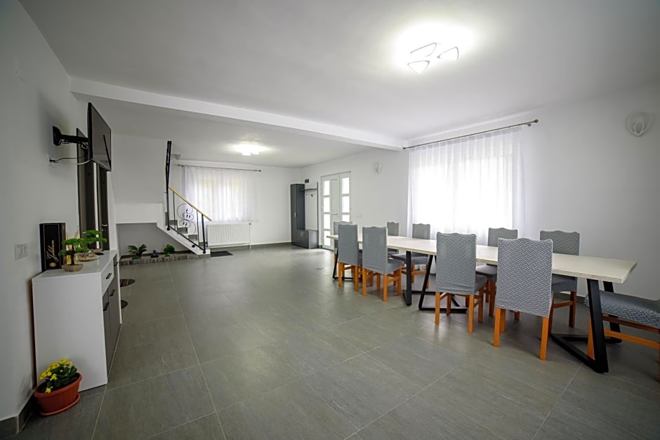 Cabana de Sub Deal Arieșeni