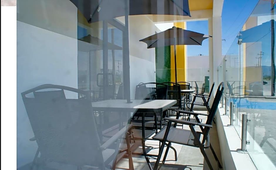 Hotel Capital Frontera