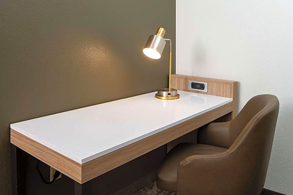 Sonesta Select Seattle Renton Suites