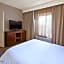 Hampton Inn By Hilton And Suites Providence/Warwick-Airport