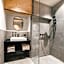 das bleibt Alpine Suites