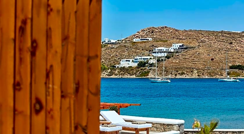 Mykonos Waves Hotel