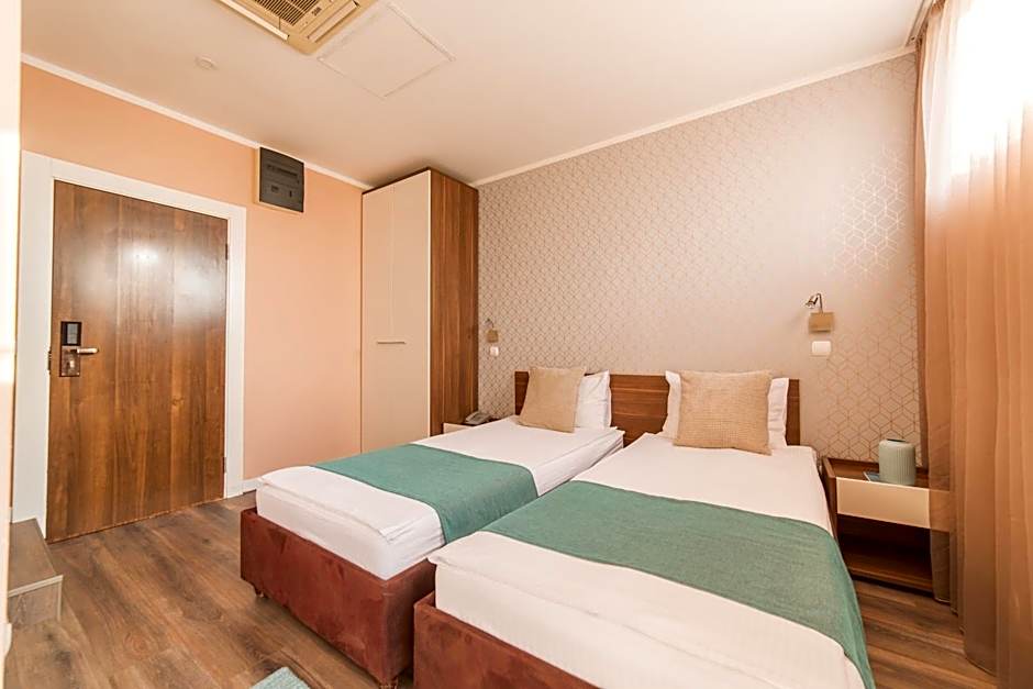 Balkan Hotel Garni