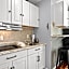 Carriage House Condominiums by All Seasons Resort Lodging