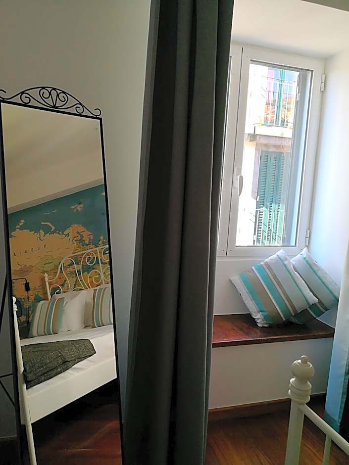 Travellers Pearl by Storytellers