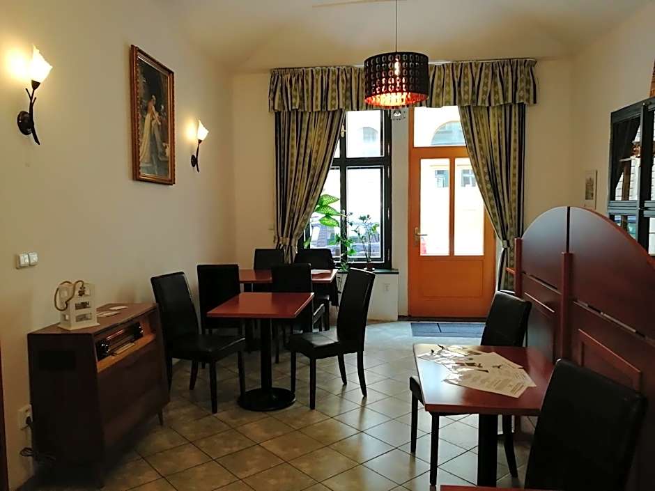 Hotel Augustus Et Otto