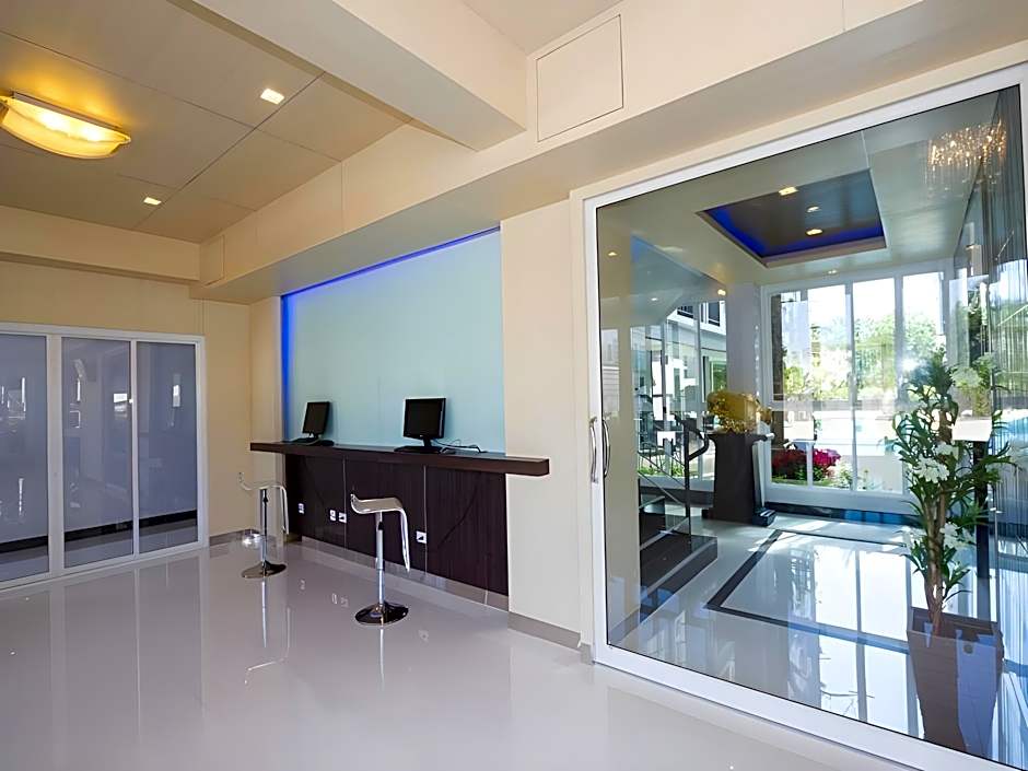 The Ozone Boutique Hotel