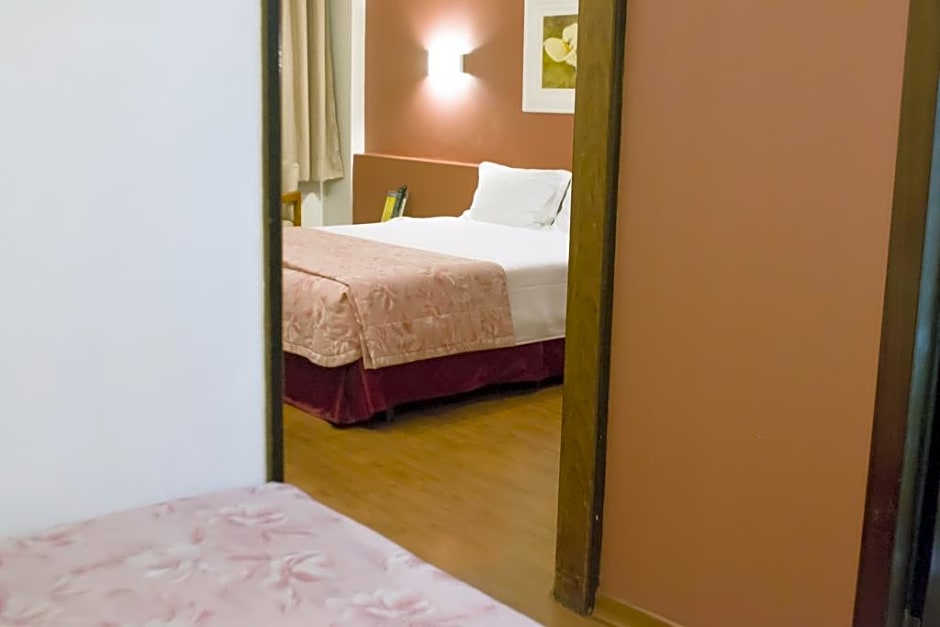 Jandaia Turismo Hotel