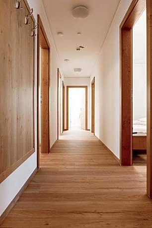 Grand Deluxe Apartment