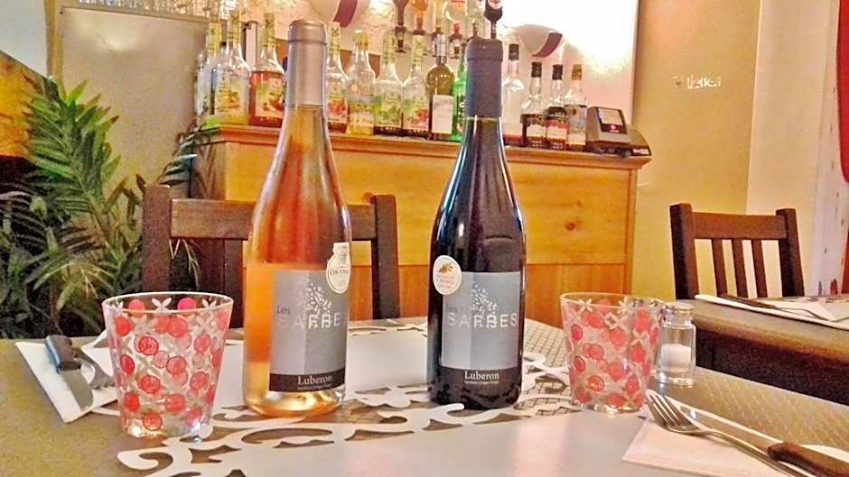 Le palais, hôtel - restaurant