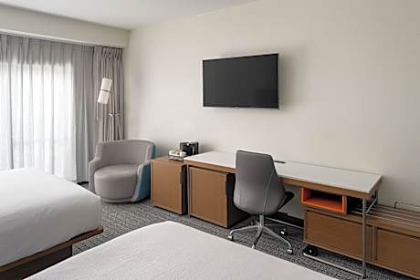 Room, 2 Queen Beds