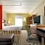 Home2 Suites By Hilton Albany Airport/Wolf Rd