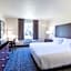 Cobblestone Inn & Suites - Winters