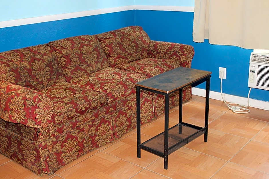 Executive Economy Lodge