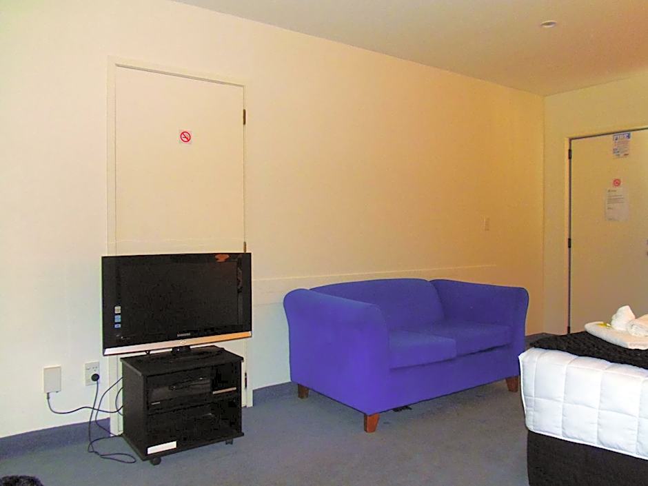 Kapiti Lindale Motel and Conference Centre