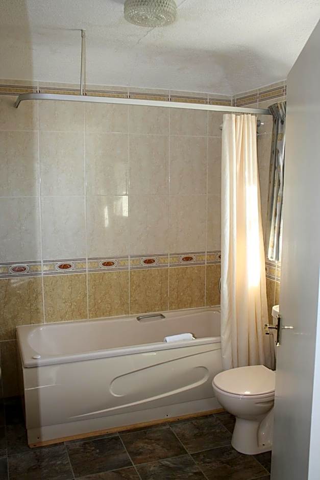 Photo 1 of 1 of Double Room