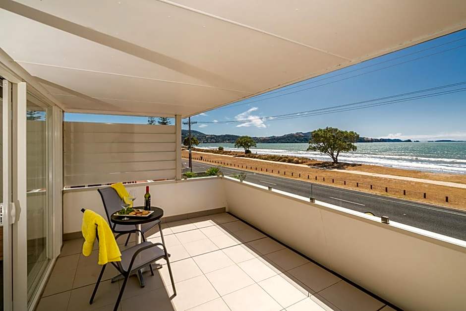 The Oceanside Motel