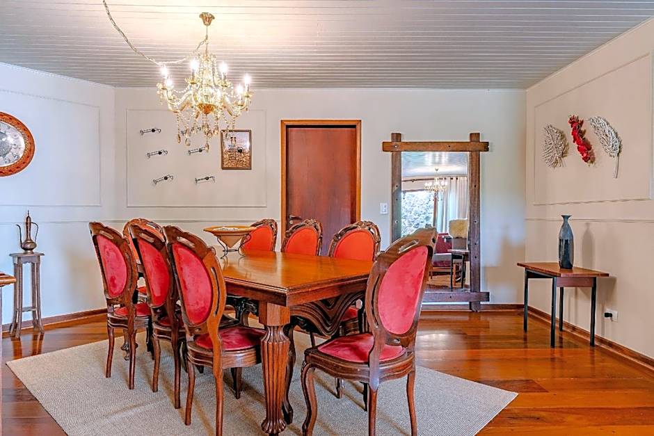 Lindo Apartamento próximo ao centro do Capivari