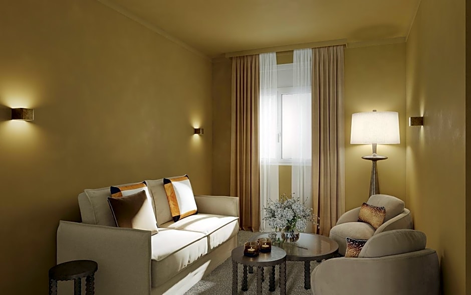 Hotel Gounod Fully Renovated