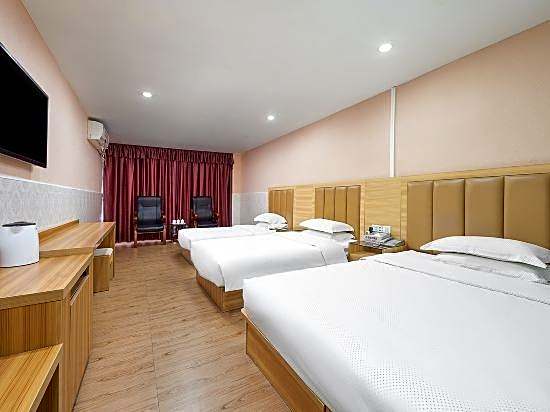 Jiangxia Business Hotel (Guangzhou Technician College Huangshi East Road)