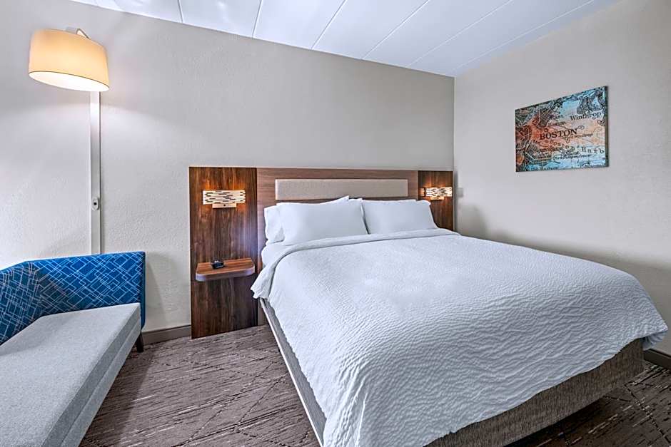 Holiday Inn Express Boston North-Woburn By IHG