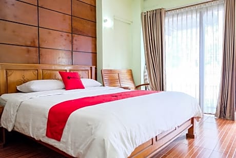 DOUBLE STANDARD ROOM