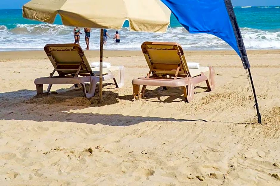Canario Lagoon Hotel