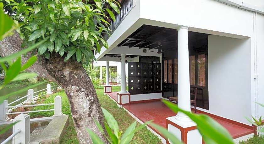 The Windsor Castle and Lake Village Ayurvedic Resort