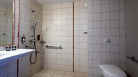 Double Room - Disability Access