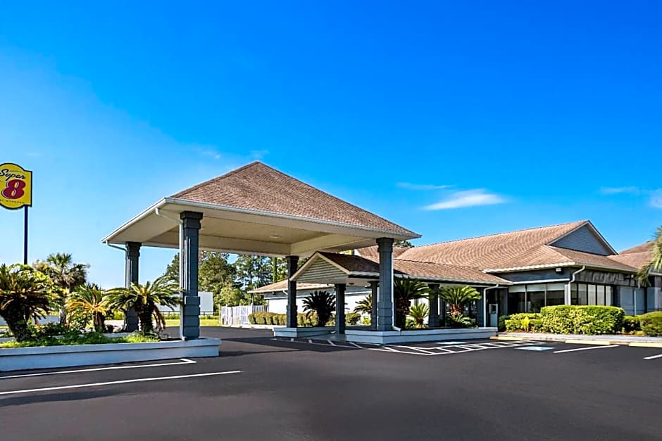 Super 8 by Wyndham Hardeeville/Savannah North