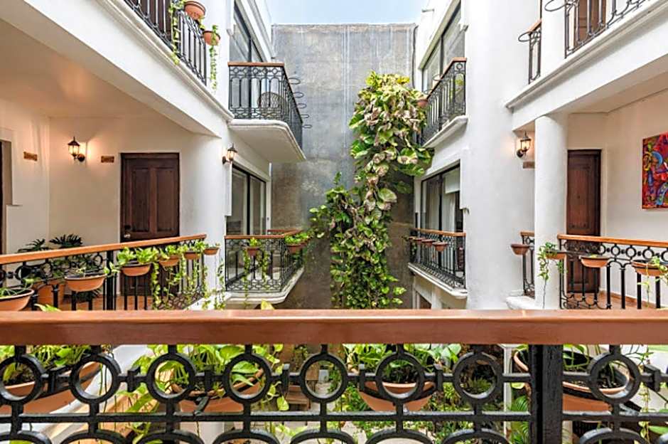 Banana Boutique Hotel