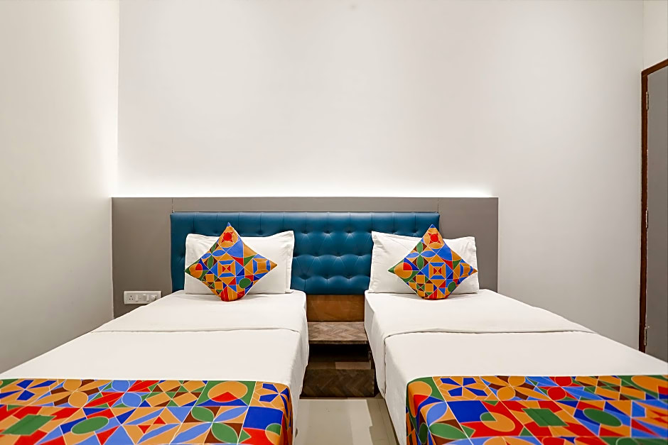 FabHotel JR Residency I - Turbhe